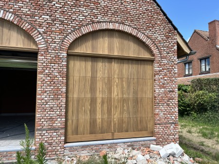 Houten sectionaalpoort
